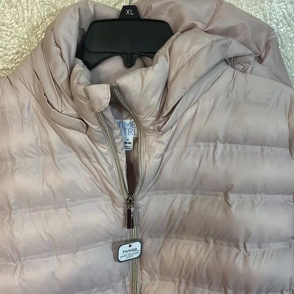 Jacket - Picture 3 of 4